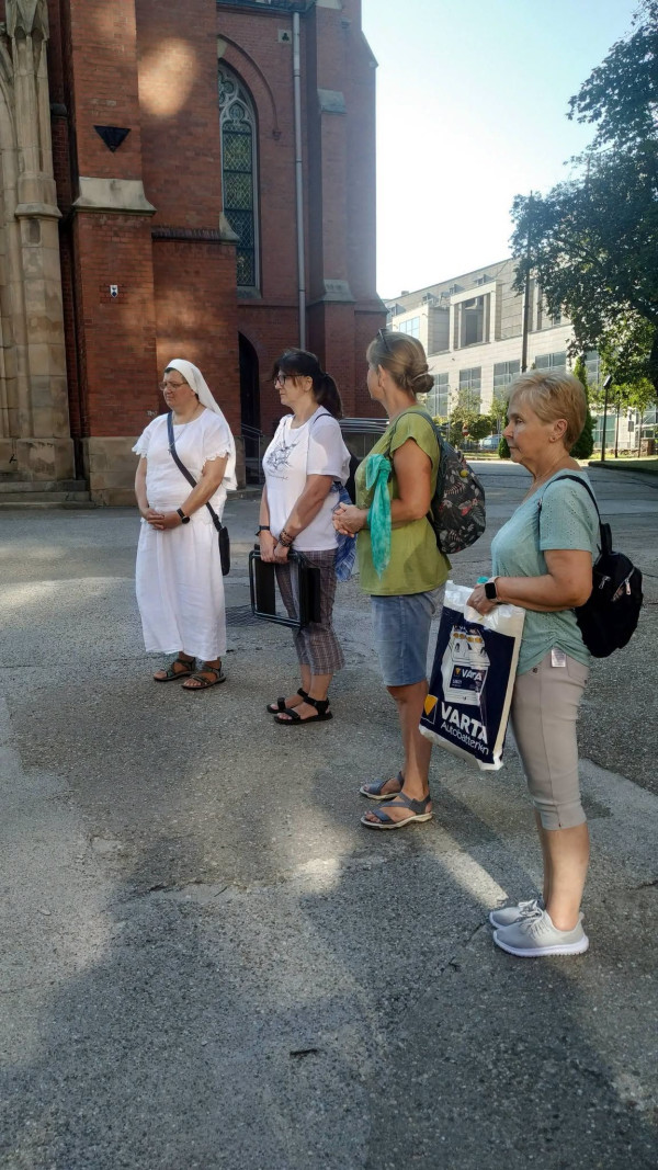 Pielgrzymka Kobiet i Dziewcząt do Matki Bożej Piekarskiej